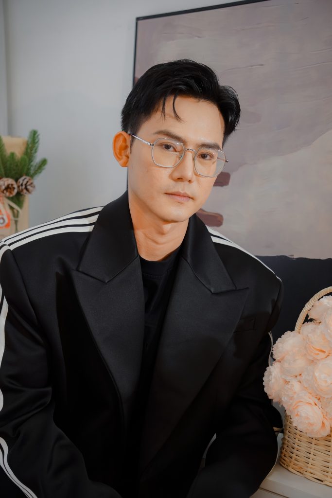 11 THÁNG SAU CẤY TÓC CHỮA HÓI THÀNH CÔNG CỦA CẬU BÉ THOÁT HÓI